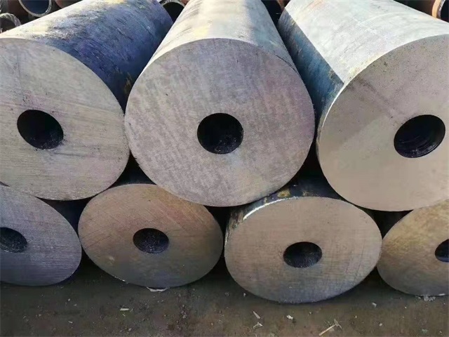大同厚壁热轧无缝钢管